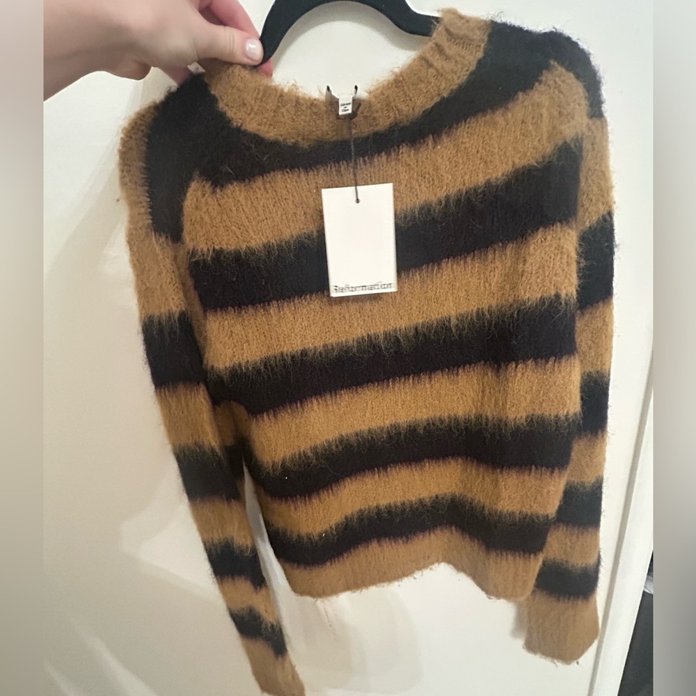 Reformation Jude Brushed Alpaca Crew Brown - Size S